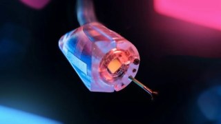 Crean un mini robot que detecta el cáncer por ultrasonido, sin necesidad de biopsias invasivas. mini robot que detecta el cáncer