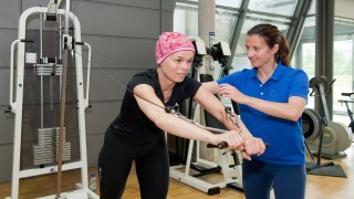 Hacer ejercicio después de la quimioterapia podría ser la clave para evitar la recaída en cáncer de colon. Hacer ejercicio después de la quimioterapia podría ser la clave para evitar la recaída en cáncer de colon