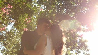 Según estudios, tu pareja puede alterar tu salud mental… con las bacterias de su boca. tu pareja puede alterar tu salud mental… con las bacterias de su boca.