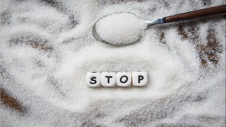 Descubren que un edulcorante muy común podría poner en riesgo los tratamientos contra el cáncer. Descubren que un edulcorante muy común podría poner en riesgo los tratamientos contra el cáncer.