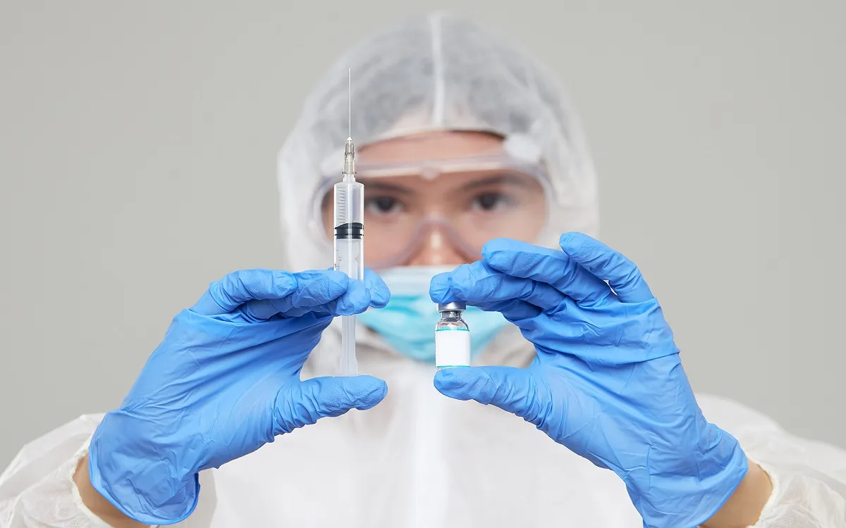 Crean una vacuna universal contra múltiples tipos de virus, inspirada en una mutación humana. vacuna universal contra múltiples tipos de virus
