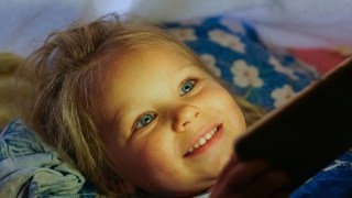 La ciencia revela los efectos preocupantes de los videos cortos en el cerebro de los niños. La ciencia revela los efectos preocupantes de los videos cortos en el cerebro de los niños.