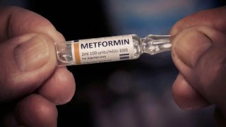 Después de 60 años, descubren que la metformina tiene un efecto inesperado en el cerebro. Después de 60 años, descubren que la metformina tiene un efecto inesperado en el cerebro.