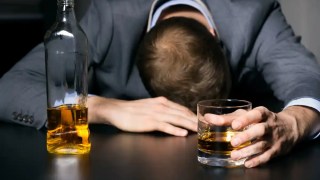 ¿Qué tan tóxico es el alcohol? Un estudio masivo revela su relación con más de 60 enfermedades. ¿Qué tan tóxico es el alcohol? Un estudio masivo revela su relación con más de 60 enfermedades.